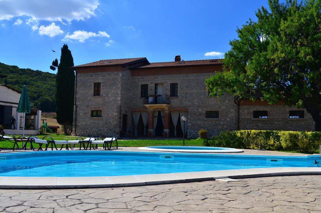 Agriturismo Terre Di Musignano Canino Habitación foto